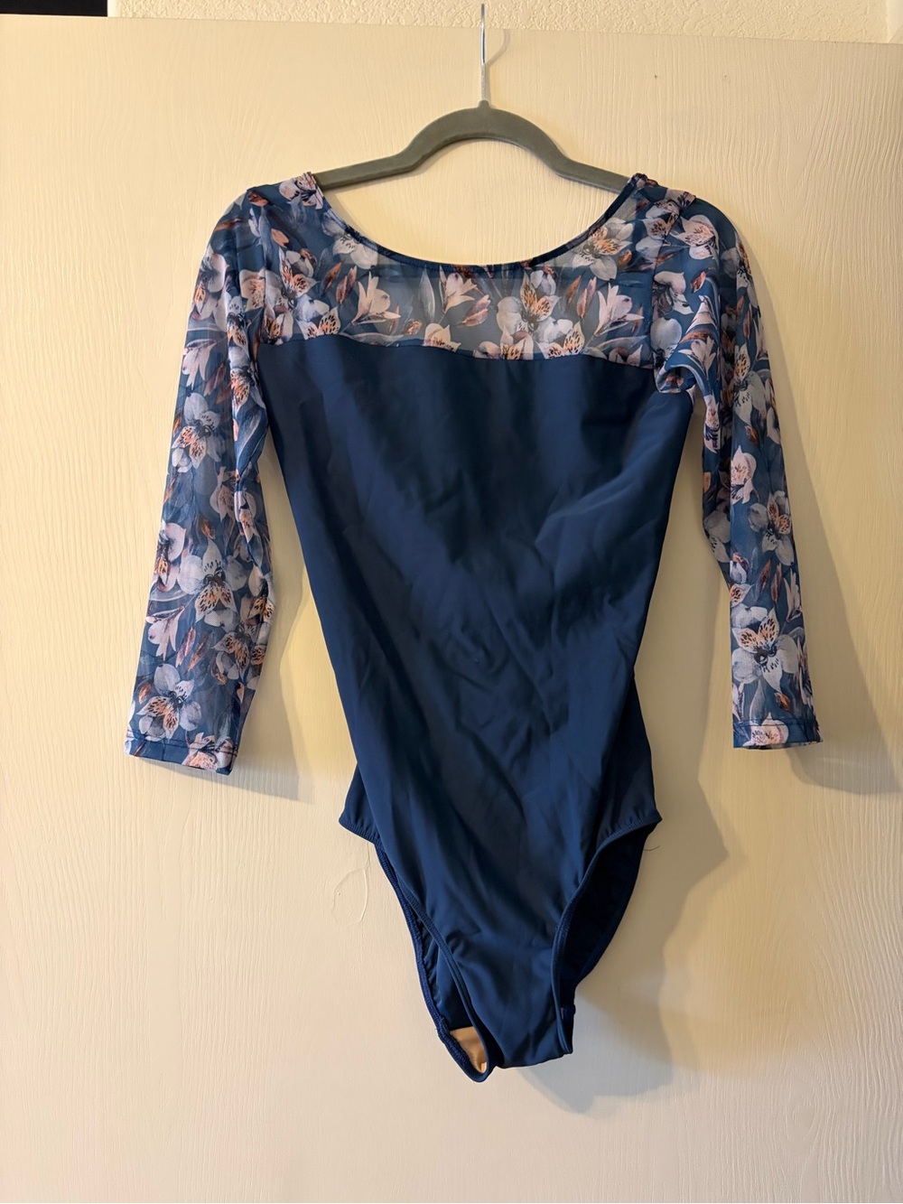 Eleve ballet leotard